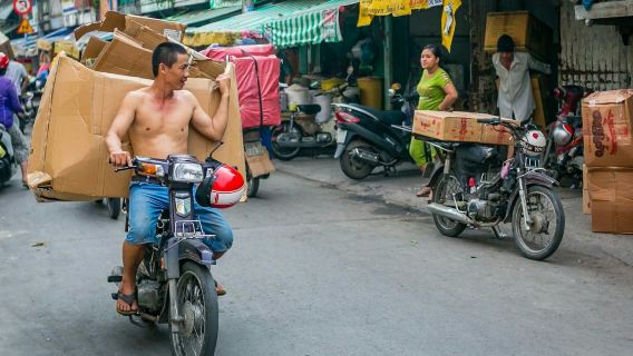 Ho Chi Minh City and China Town tour by cyclo