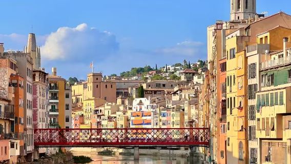 巴塞隆納來回：赫羅納+菲格拉斯+達利博物館+卡達克斯1日遊