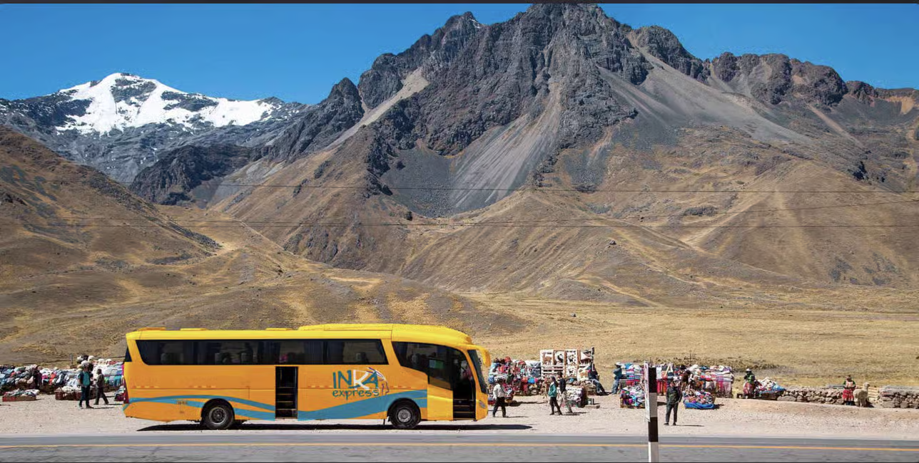 ทัวร์รถบัสเที่ยวชมหรูจากกุสโกสู่ปูโน เส้นทางดวงอาทิตย์ เที่ยวเดียว รวมอาหารกลางวัน