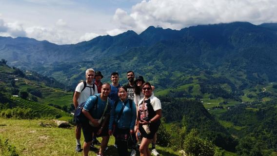 À Sapa : 1 jour de randonnée en montagne, visite de beaux villages