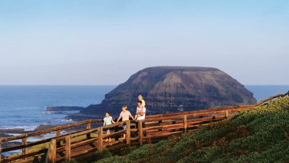 Phillip Island: Penguins and Wildlife Full-Day Tour