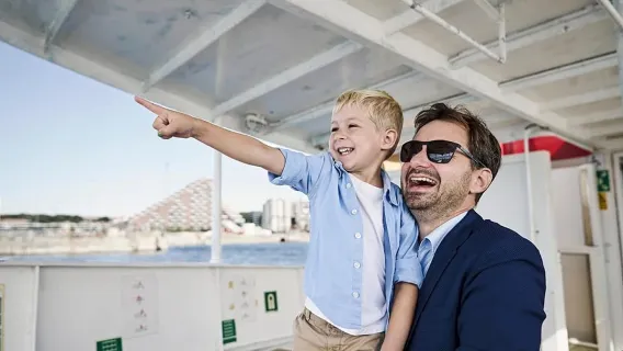 Aarhus : Croisière portuaire avec guide local AROS CRUISES