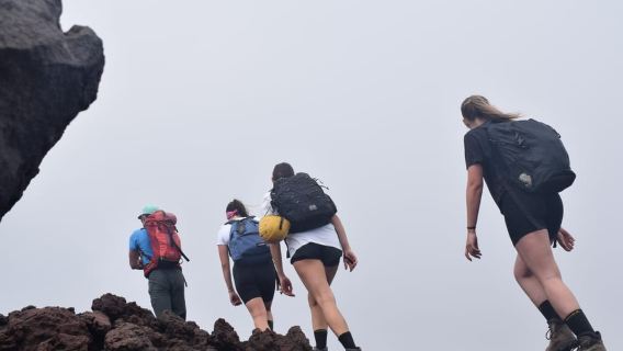 Etna: Il Tuo Sentiero, La Tua Guida, La Tua Avventura