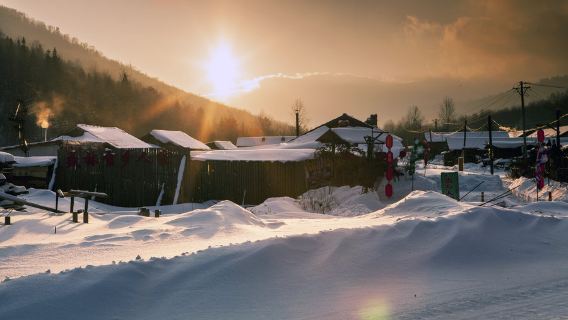 【ヤブリ発】中国雪の街一日ツアー(幻想的な童話の世界へ)