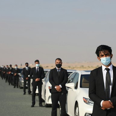 Dubai, Abu Dhabi, or Jumeirah: Private Transfer from Dubai Airport (DXB)