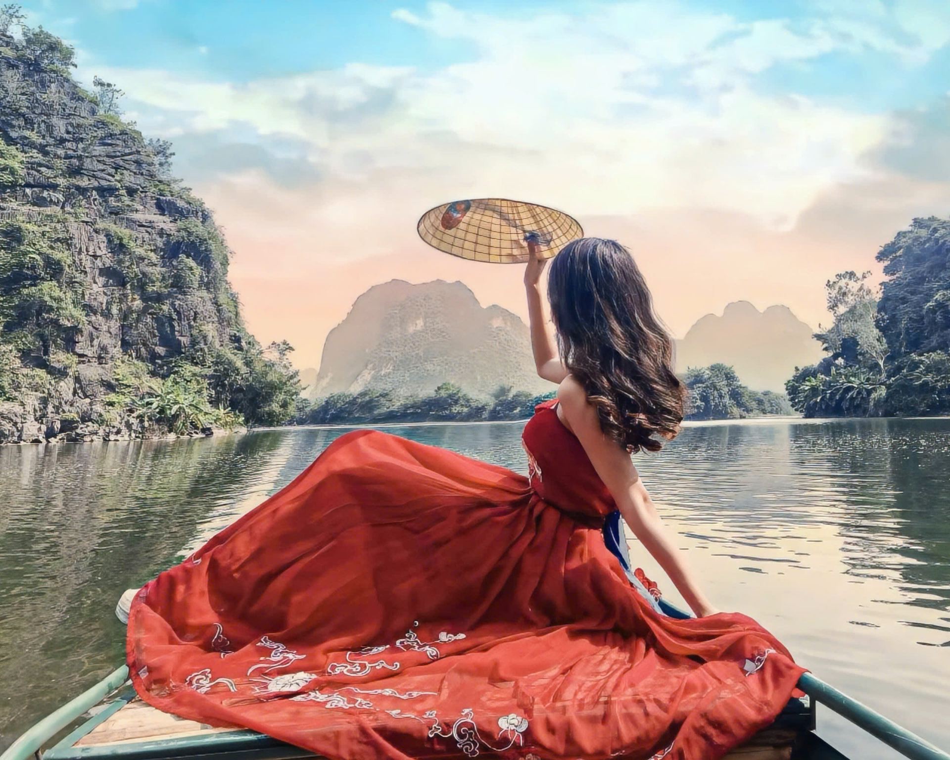 ทัวร์ 1 วัน หัวลือ + ฉางอาน/ซันกู่ + เลือกเข้าร่วมภูเขาเต้นรำ | เลือกทัวร์กลุ่มเล็ก VIP | ออกเดินทางจากฮานอย