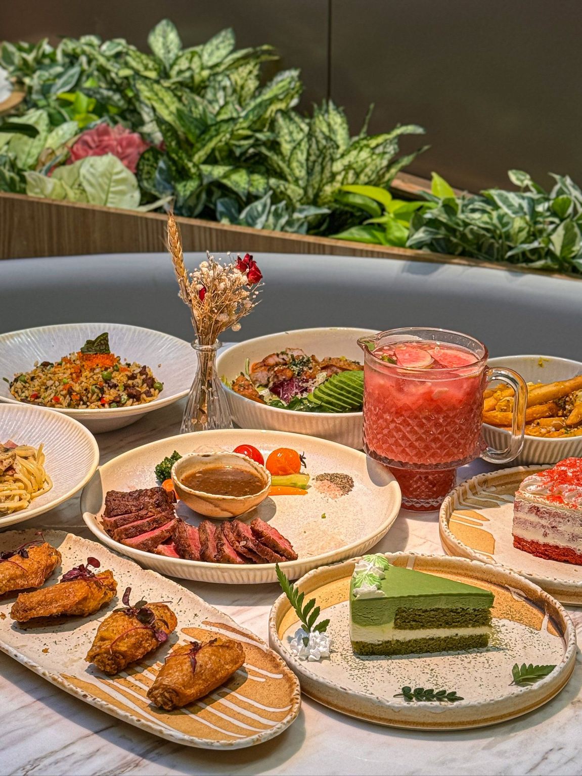 Servicio de guía acompañante para caminatas en Guangzhou / Acompañamiento completo / Recepción de negocios / Planificación de actividades para equipos de viaje corporativos / Itinerarios de lujo exclusivos para disfrutar, se pueden organizar viajes con servicio de coche privado con conductor o guía-conductor