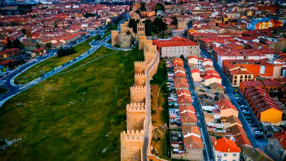 西班牙托萊多+塞哥維亞+阿維拉+埃斯科里亞爾一日遊