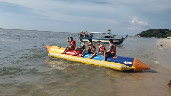 BANANA BOAT Fahrt von Ferringhi Sea Sports am Batu Ferringhi Beach, Penang