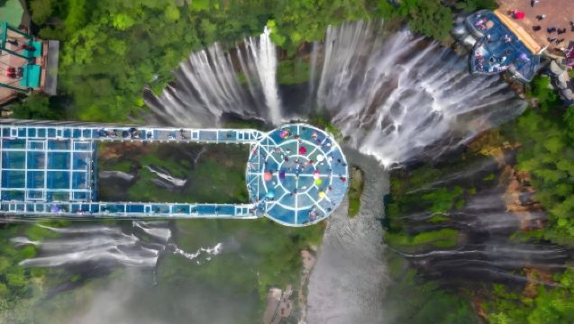 [Depart from Guangzhou] Glass Grand Canyon + Optional Destinations: Private Car Transfer