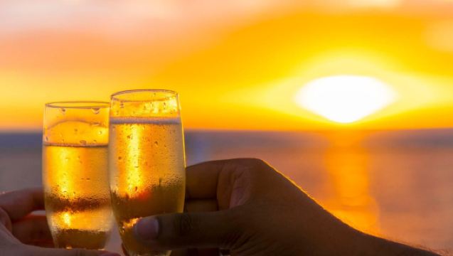 Captain Cook Sunset Dinner Cruise Day Tour in Fiji [Includes Dinner + Designated Hotel Transfers]