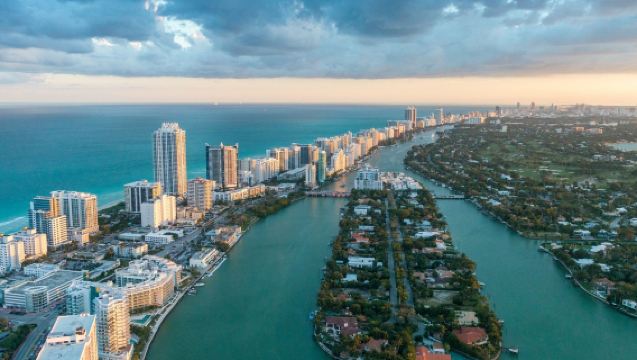 Lawatan Sehari Mendalam di Miami, Pantai Selatan, Little Havana & Bandar Raya Amerika Syarikat [Sewaan Peribadi Berbahasa Cina]