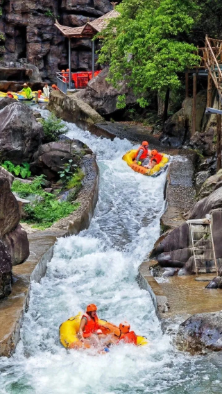 Qingyuan xuanzhen water kingdom 1-day tour | Optional rafting/canyoning packages · Departure from multiple locations