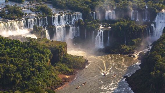 Tour to Brazilian side Iguazu falls and bird park from Iguazu, Brazil