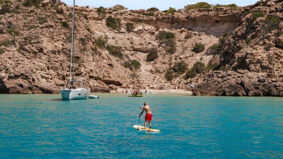 Ibiza : Beach hopper all-inclusive w/ meal, paddle & snorkle