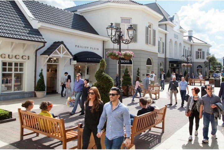 Private Tour to Designer Outlet (Roermond) 8 hours 1 - 23 persons| Trip.com