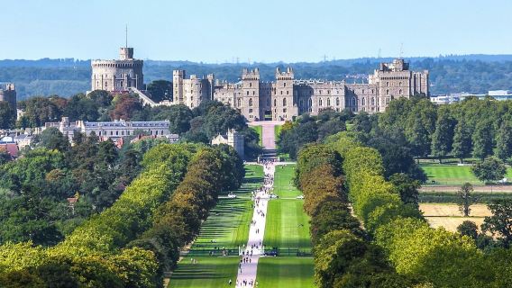 Stonehenge & Windsor Castle: Tagesausflug ab London