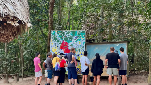 Lawatan Sehari ke Cu Chi Tunnels dengan Panduan Berbahasa Cina