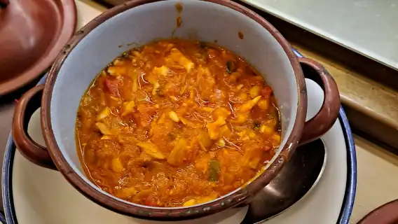 Valencia: Tapas and Drinks Tour