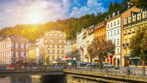 Karlovy Vary: Day trip from Prague with Watchtower Diana Visit
