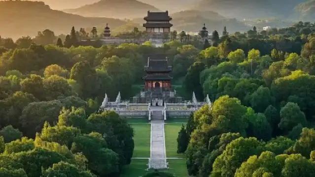 明十三陵一日遊【10人小型包團，門票已包】