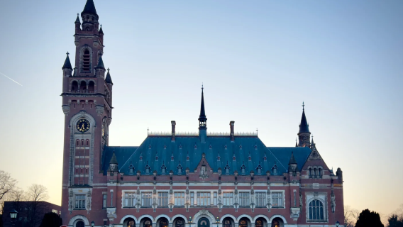 阿姆斯特丹出發:海牙和平宮，微縮城，皇家美術館一日遊