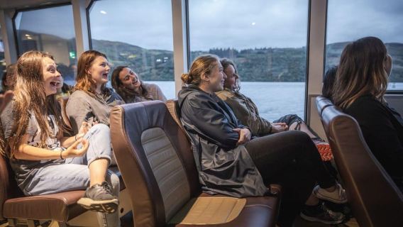 Inverness: Pelayaran Loch Ness dan Perjalanan Outlander dengan Wiski