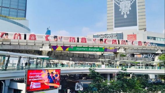 Bangkok: Nice & Easy, Transport the Local Way & Tasty Food