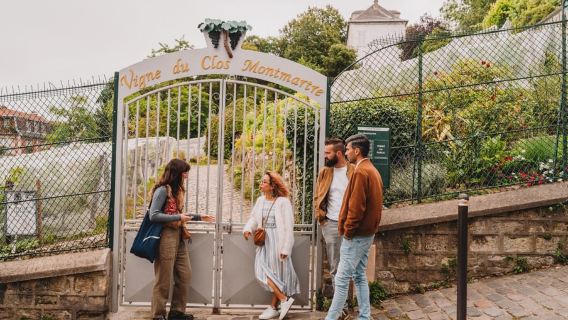 Paris: Tour đi bộ bán riêng tư Montmartre