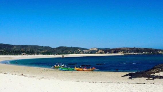 Lombok : Sasak Traditional Tour/Mandalika Tour