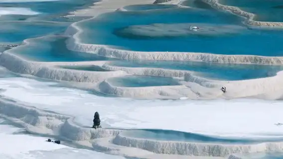 ○ Chengdu to Jiuzhaigou + Huanglong 2-day high-speed rail private group tour+ driver transfer service