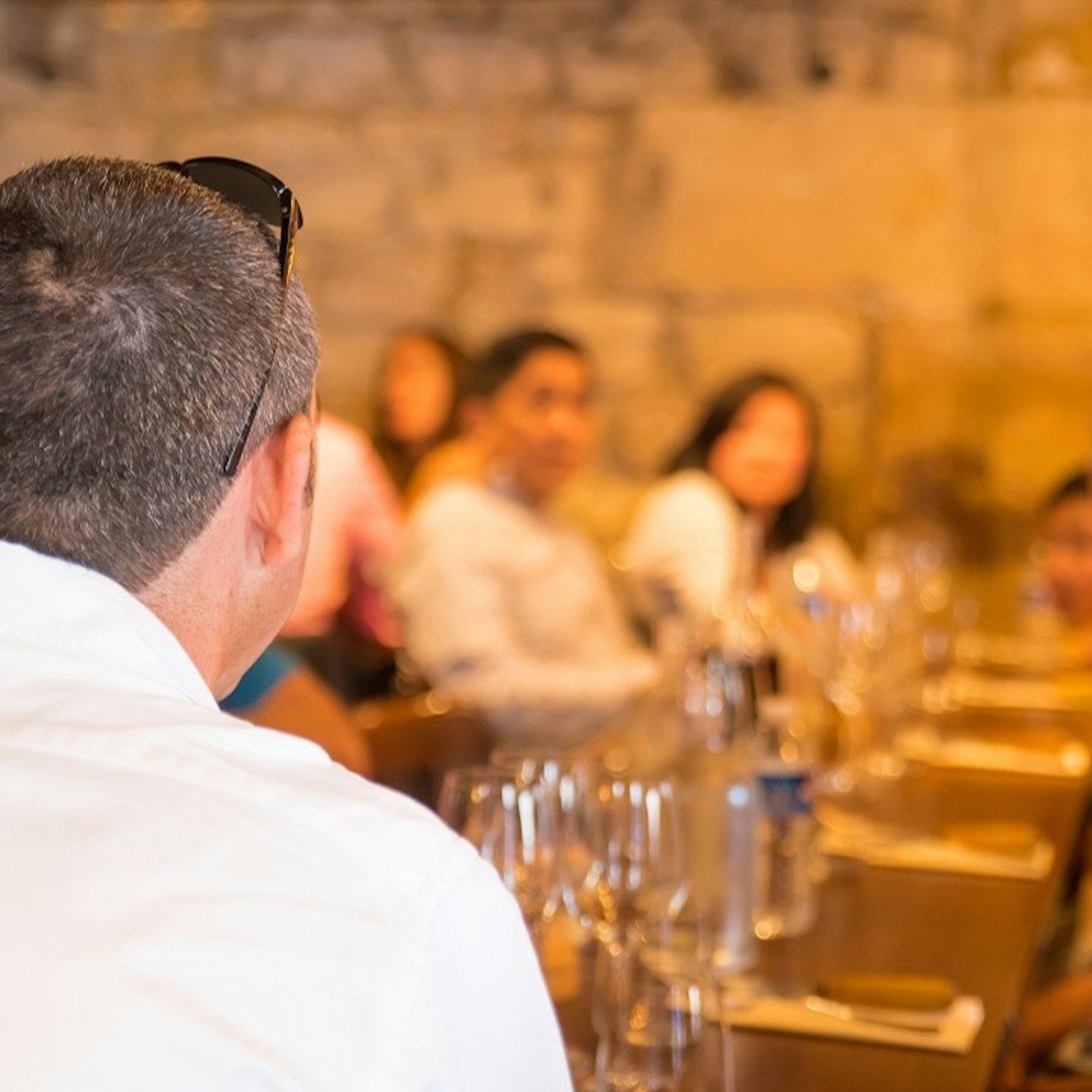 Montmartre Paris: French Bistrologie & Wine Tour