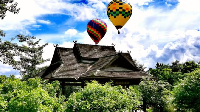 Uniek in de Dai autonome prefectuur Xishuangbanna! Dai Tuin+Tropische Botanische Tuin Dagtocht[Ticket&Privéauto]