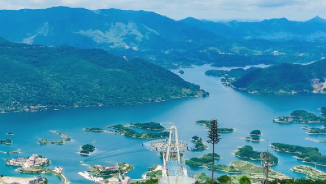 From Wuhan: City of sky + fairy island lake 1-day tour [private charter | Chinese/English guide]