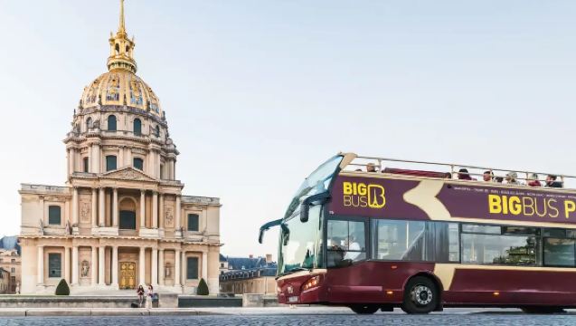 Åben bus tur i Paris | 24/48 timers hop-on hop-off + flersproget lydguide | Valgfri bådtur