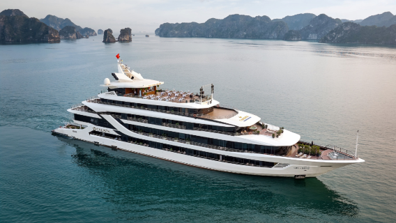 Halonginlahden 3–6-tähden yön yli -risteilyvaihtoehdot luolilla, saarilla ja täysillä aterioilla