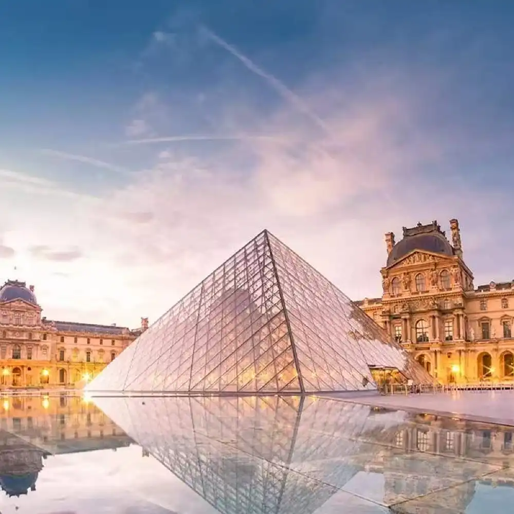 フランス・パリのルーヴル美術館アートツアー（プロフェッショナル中国