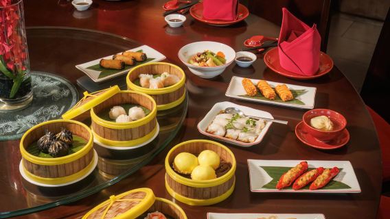 Dim sum ilimitado em dias úteis · Buffet de dim sum chinês nos fins de semana | Restaurante Jin Long | Hotel Grand Mercure Da Nang