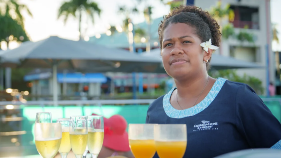 Fidji : Croisière dîner au coucher du soleil avec le Captain Cook de 3 heures