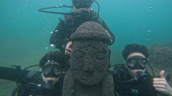 Jeju: Scuba Diving Experience near Seongsan Ilchulbong