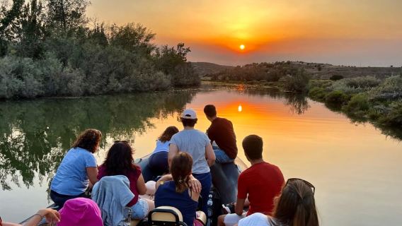 From Lagoa: Arade River Cruise to Silves with 2h on land