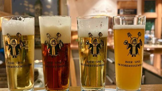 Múnich: Tour gastronómico por el casco antiguo con más de 10 degustaciones, cerveza y pretzel