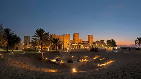 Dubai Royal Desert Fortress: Safari by Land Cruiser