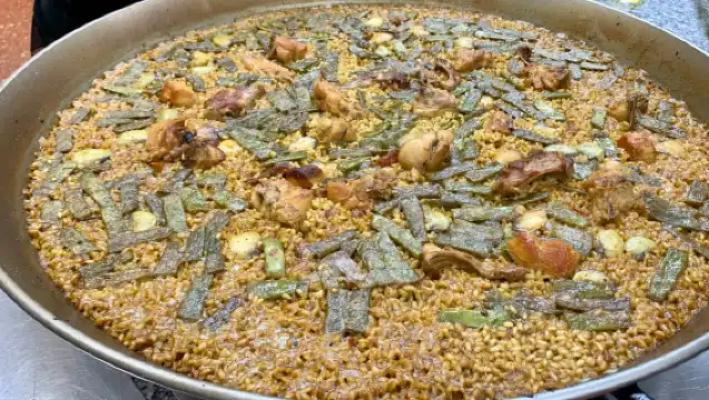 Valencia: Paella, Tapas & Sangria Cooking Class