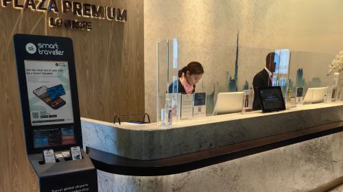 Dubai International Airport VIP lounge pass|transit lounge|VIP transfer overnight|optional dining/shower/rest 3