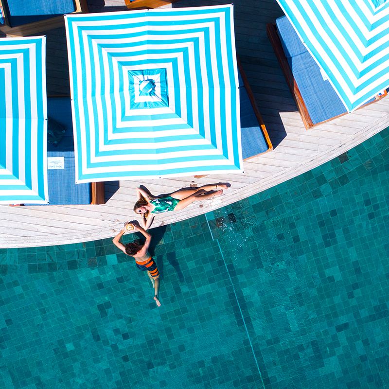 フィジー マラマラ・ビーチクラブ ワンデーツアー【インフィニティプール+美食+カクテル】