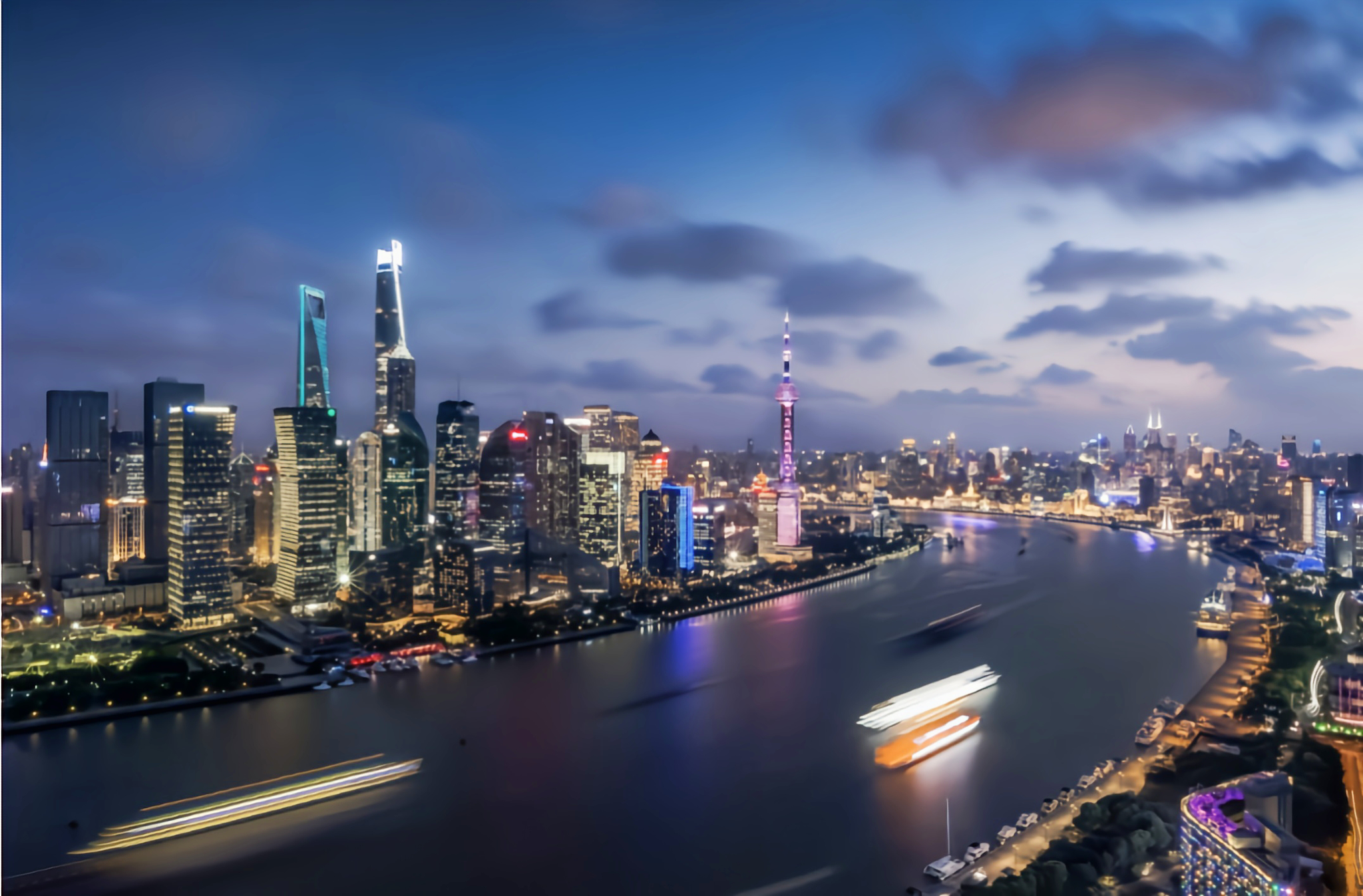 Shanghai guida professionale cinese-inglese con certificazione, tour in inglese, servizio di accompagnamento locale