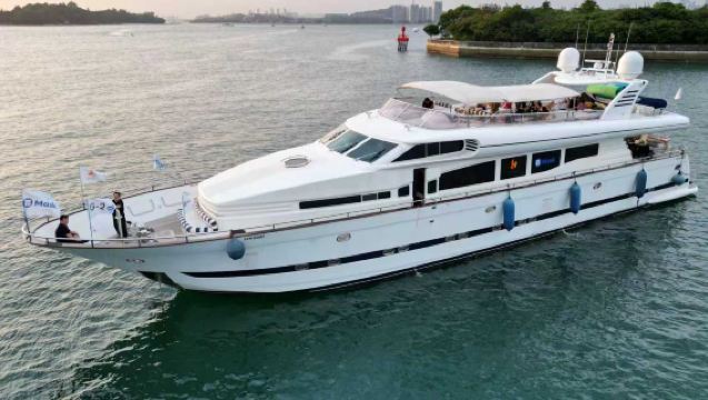 シンガポール プライベートヨットチャーター