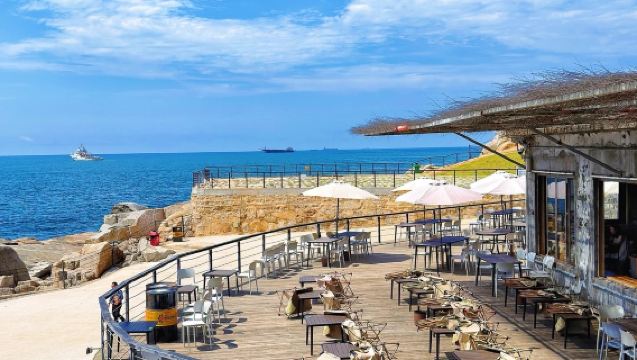 Premium Shanwei private chartered day tour to windmill island + sea highway + glass sea + sea castle