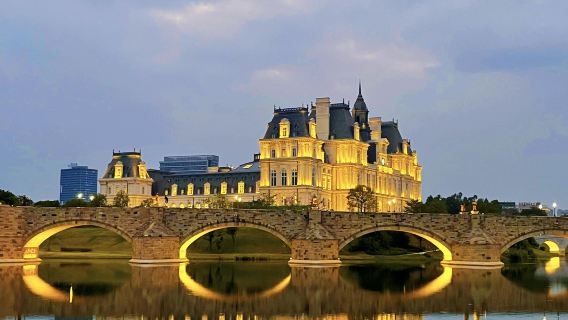 Dongguan guide services in English, French, Russian/local guide/city walk, follow-up shooting/business/other minor languages/private charter customization/welcome inquiry